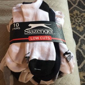 10 pairs of men’s low cut socks